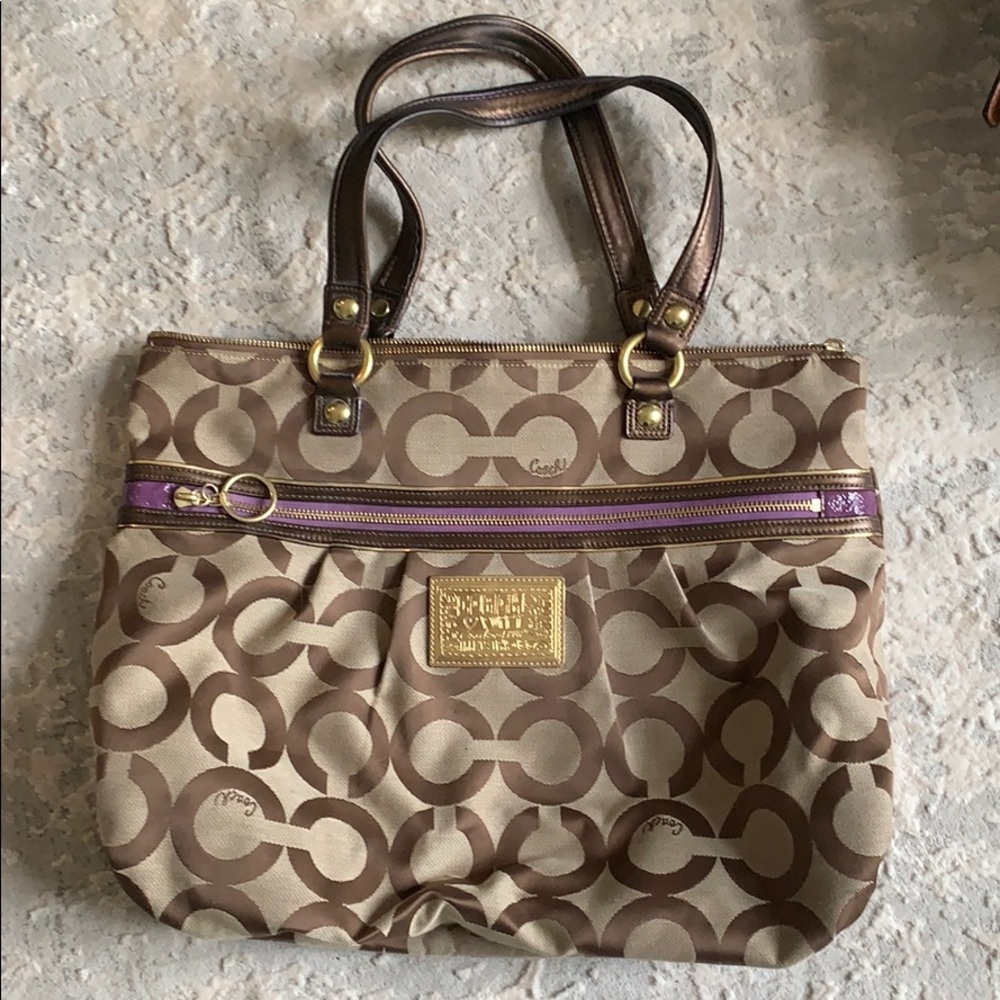 Coach shoulder bag
